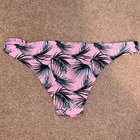 Tropical Print Bikini Set - Picture 3 of 3